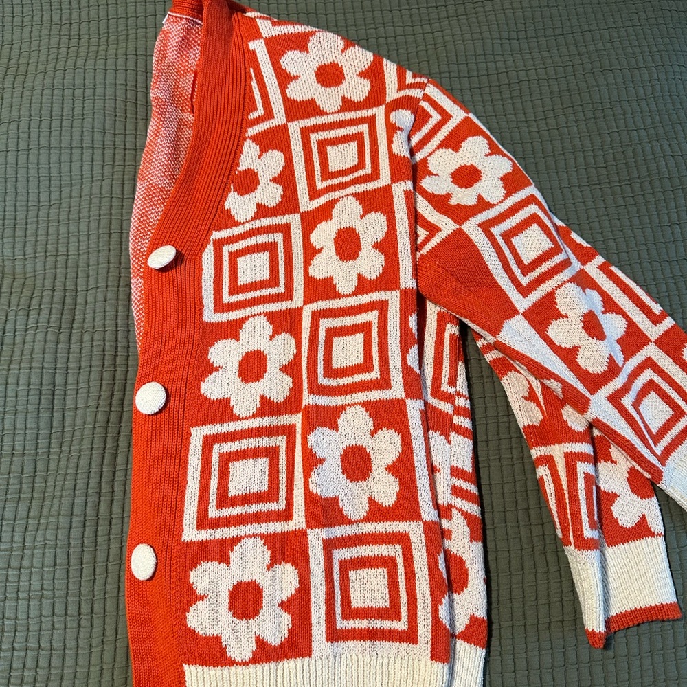 Zara Red and White Geometric Floral Cardigan